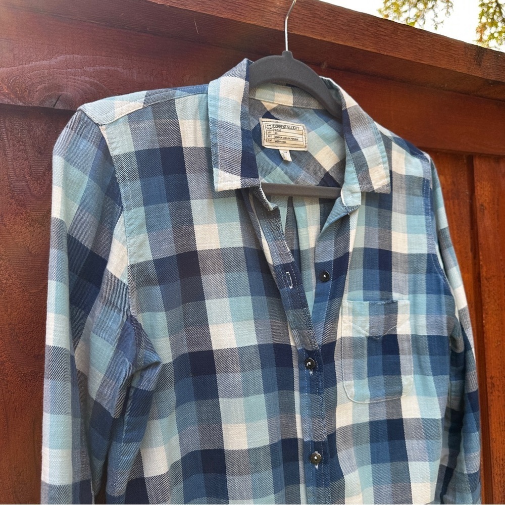 Current Elliott flannel - Picture 2 of 8